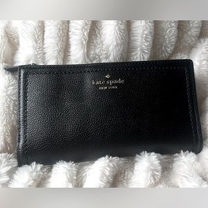 ❗️SOLD❗️NWOT ♠️KATE SPADE♠️ Black Leather Wallet